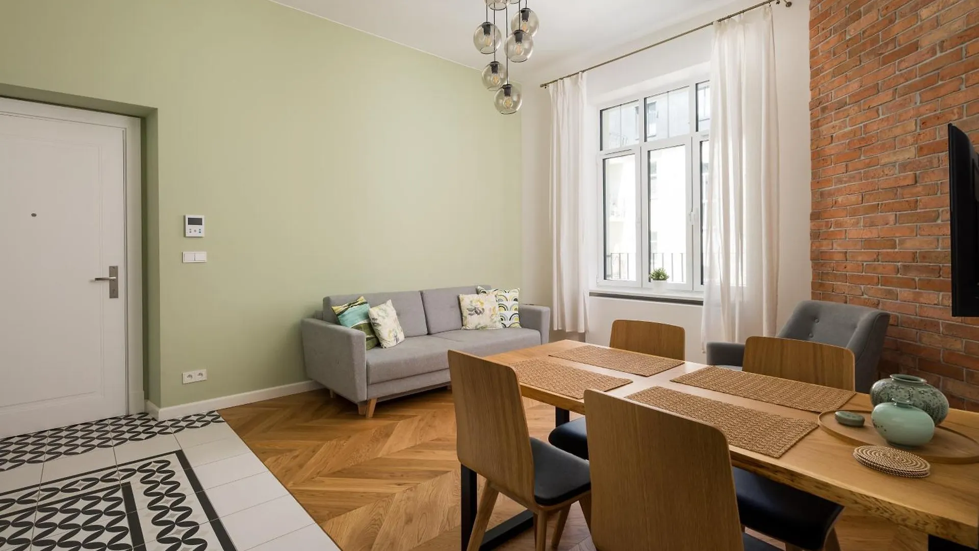 Wilcza City Centre Deluxe Apartment Варшава